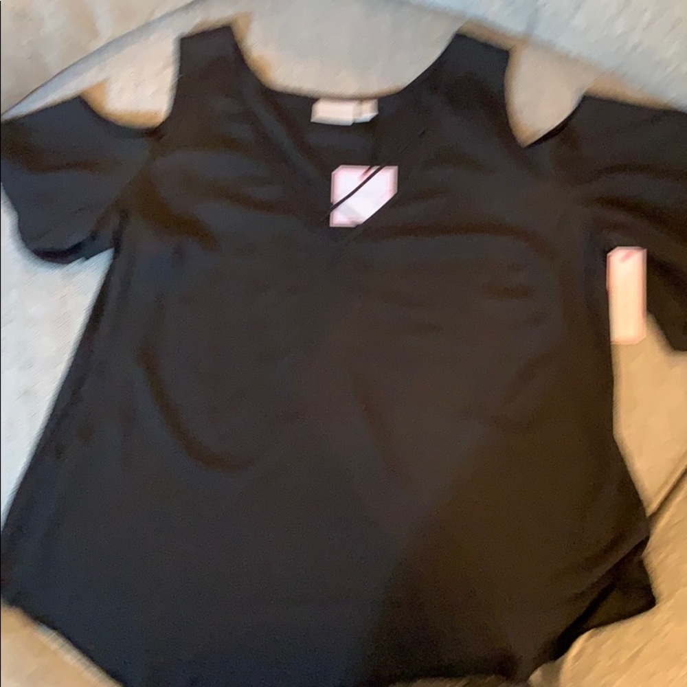 Bisou Bisou NWT black cold shoulder blouse, XL